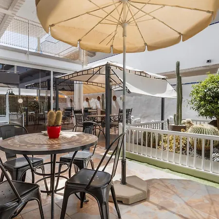 Carmina House * コスタ・カルマ