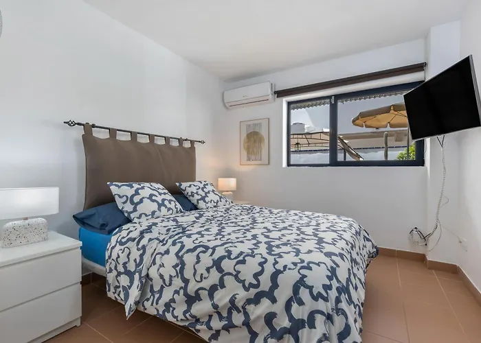 公寓 Carmina House