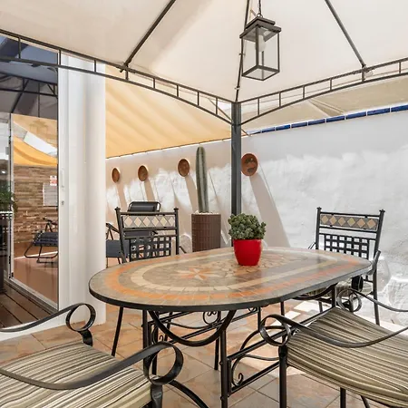 Carmina House Апартаменты