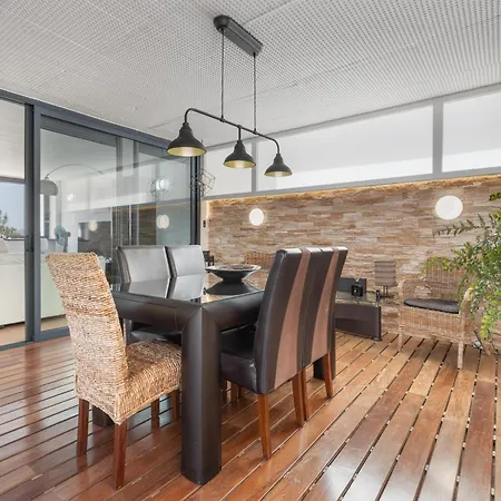 Апартаменты Carmina House Коста Калма